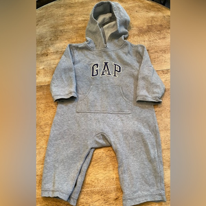 Vintage Baby Gap 2XL (2years) Gray Cotton/Poly Graphic‎ Hoodie One Piece Jumper
